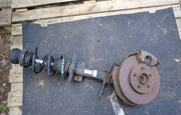 Seat Ibiza IV (6J,6P) Front shock absorber with coil spring 6R0413031F