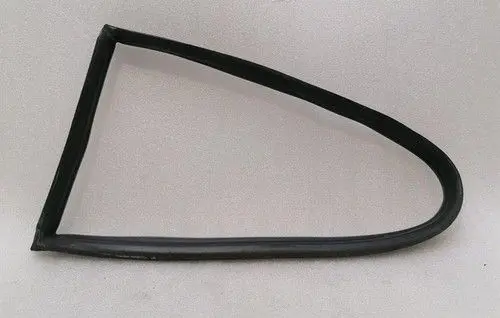 Porsche 911 996 Rear door rubber seal (on body) 99654332500