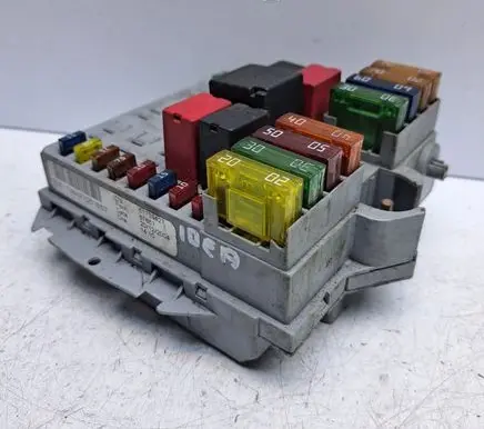 Fiat Idea Fuse box cover 51739427