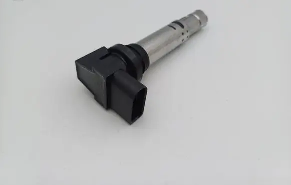 Volkswagen Touran I High voltage ignition coil R0401S00400