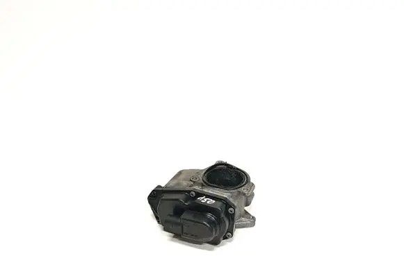 Audi A4 S4 B8 8K EGR valve 03L131501K 03L131501 03750407