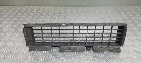Nissan Qashqai Intercooler air guide/duct channel 623224EA0B