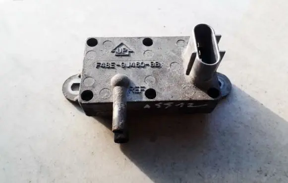 Ford Mondeo MK II Air pressure sensor F48E9J460BB F48E-9J460-BB