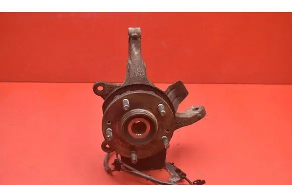Hyundai i30 Front wheel hub spindle knuckle 