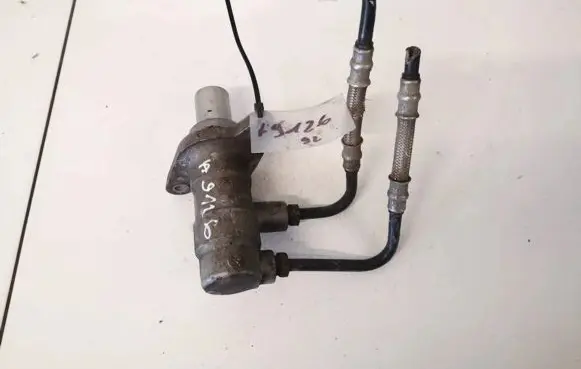 Ford Mondeo MK IV Clutch master cylinder