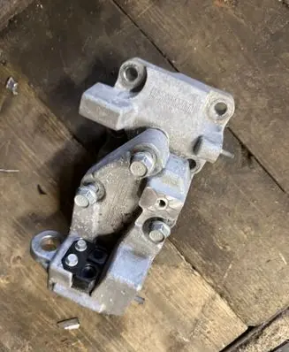 KIA Niro Engine mount bracket DVEDGF