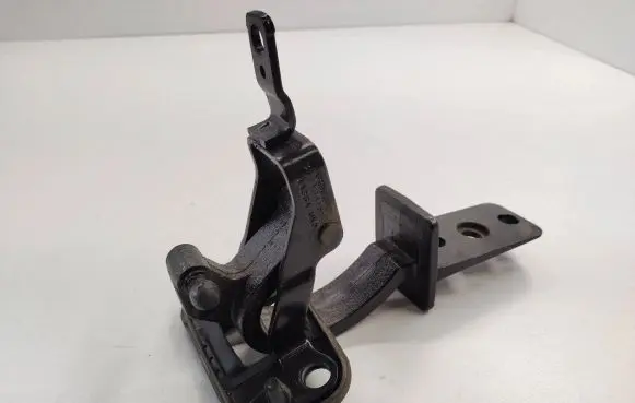 Volvo V70 Tailgate/trunk/boot hinge 31284256