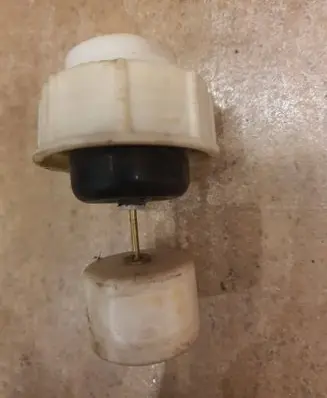 VAZ 2106 Brake fluid reservoir 21033505111 3505111