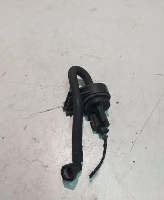 Volkswagen Fox Valve vacuum 6Q0133366F TL52052