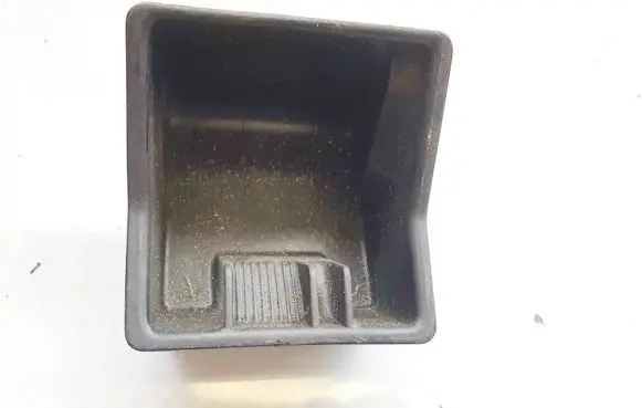 Car ashtray