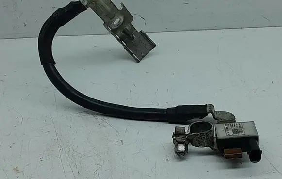 Volkswagen Golf VII Negative earth cable (battery) 5Q0915181G