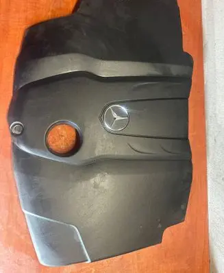 Mercedes-Benz C W204 Engine cover (trim) A6510108512 BBP214301