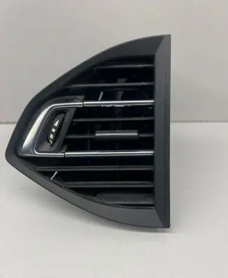 Peugeot 308 Dash center air vent grill 96782701 1304145X