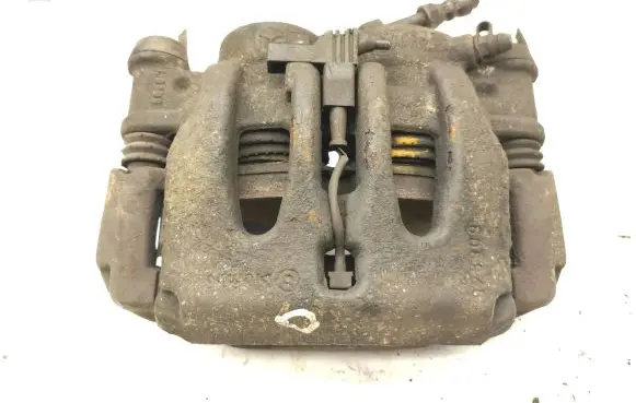 Mercedes-Benz Vito Viano W639 Front brake caliper