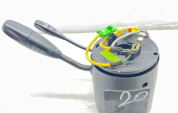 Mercedes-Benz C W203 Wiper turn signal indicator stalk/switch A2035401145