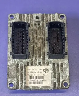 Fiat 500 Engine control unit/module ECU 0099847A 7NVHN881K 51847332