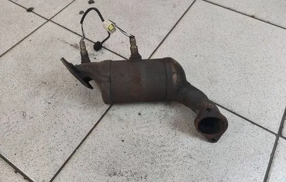 Chrysler Town u0026 Country V Catalyst/FAP/DPF particulate filter 