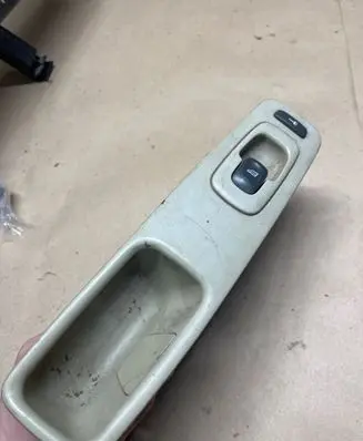 Volvo V70 Electric window control switch 9467627 12076F