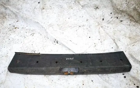 Skoda Octavia Mk1 (1U) Other trunk/boot trim element 1u9863485