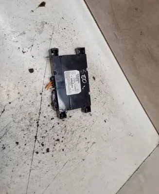 Volvo S80 Bluetooth control unit module 31310712 001EAE508620 31310713AA