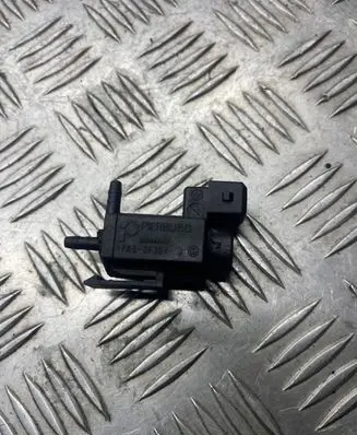 Volvo S60 Turbo solenoid valve 30611668 02T030 72224010