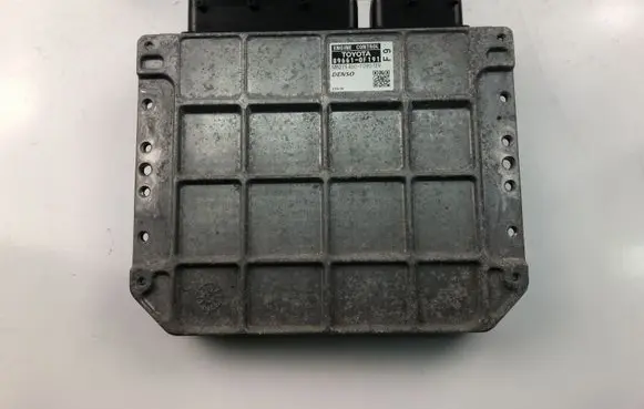 Toyota Verso Engine control unit/module 896610F191