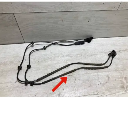 Renault Clio V ABS rear brake sensor 479001475r