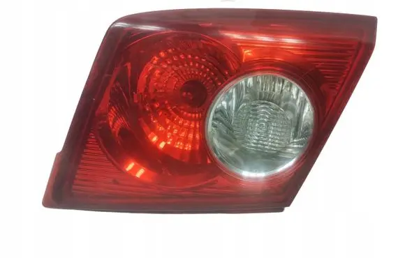 Chevrolet Lacetti Tailgate rear/tail lights 8555D
