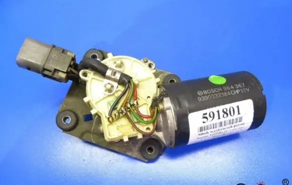 Nissan Terrano Wiper motor 9390332384 IMPRK591801