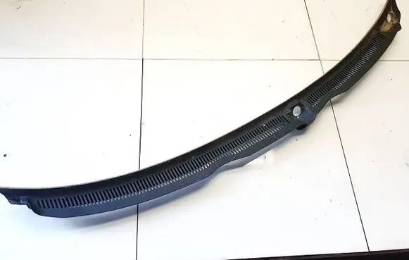 Wiper trim