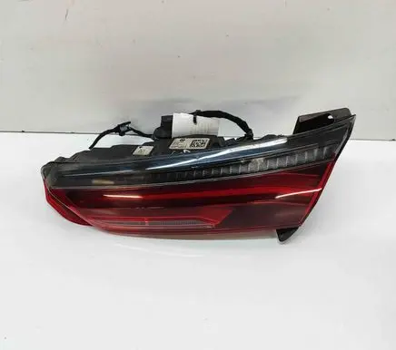 BMW 8 G14 Tailgate rear/tail lights 7445778