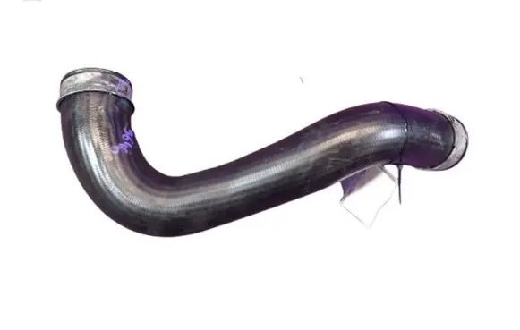 Volkswagen Touareg I Intercooler hose/pipe 