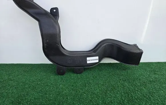 Ferrari 458 Intercooler air guide/duct channel 834344