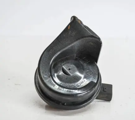 Volkswagen Golf VI Horn signal LOW