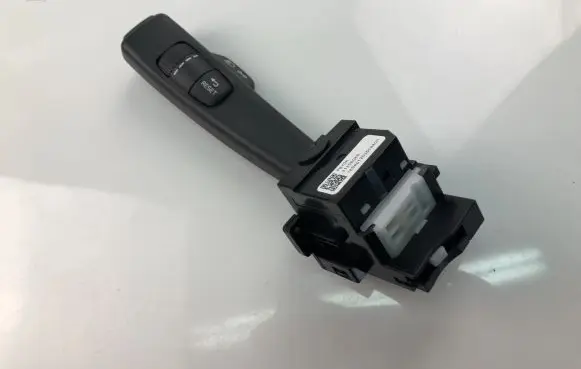 Volvo V60 Indicator stalk 31456045