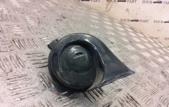 BMW 2 F22 F23 Horn signal 7850337