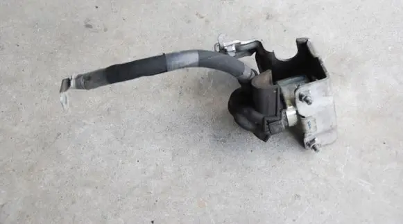 Nissan Qashqai Ignition-blocking relay 2534001820