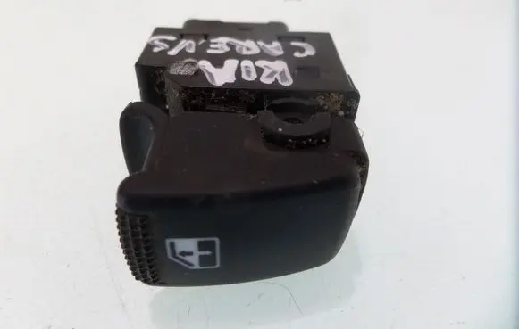 KIA Carens I Electric window control switch 020529