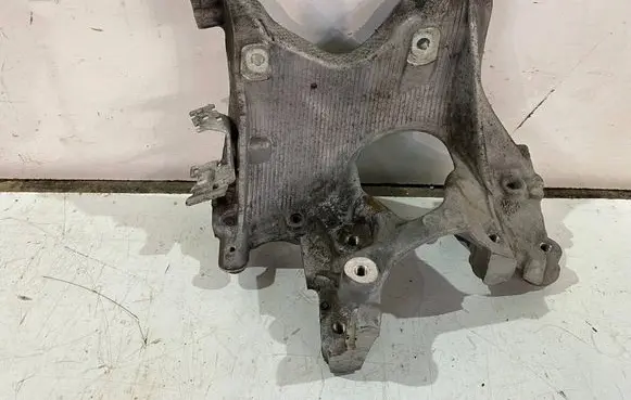 Audi A5 Engine mounting bracket 8W0399296