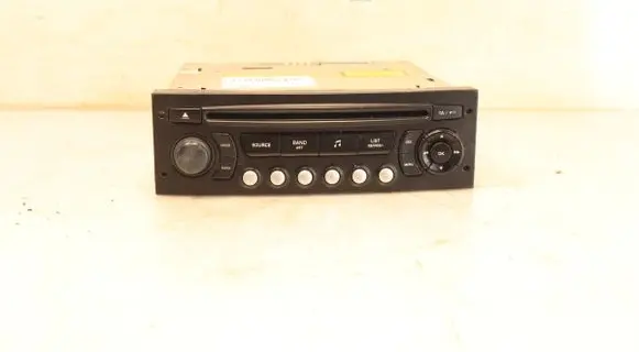 Citroen C4 I Radio/GPS head unit trim 7645137392