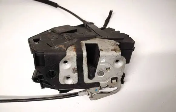 Ford C-MAX II Front door lock cm5aa21813ga cm5a-a21813-ga