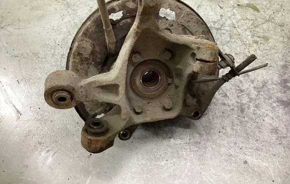Subaru Forester SH Rear wheel hub