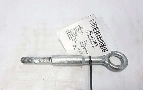 Volvo V40 Cross country Towing hook eye 