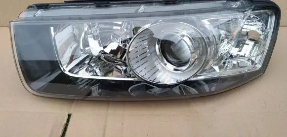 Chevrolet Captiva Headlight/headlamp 95937921