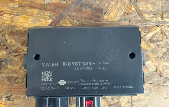 Volkswagen Caddy Tow bar trailer control unit/module 1K0907383F 5DS01015441