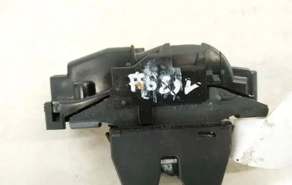 Peugeot 308 Tailgate/trunk/boot lock/catch/latch 9660403880