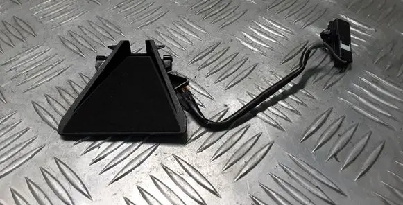 Lexus NX Sensor 8646178020