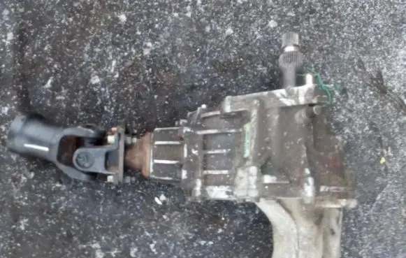 Gearbox transfer box case