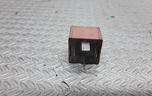 Renault Clio II Other relay 20240041