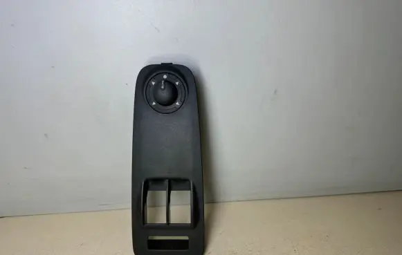 Peugeot Boxer Wing mirror switch B569